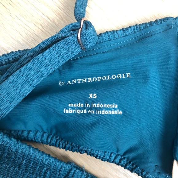 NWOT Anthropologie Classic Smocked Bikini Top XS - Picture 9 of 10